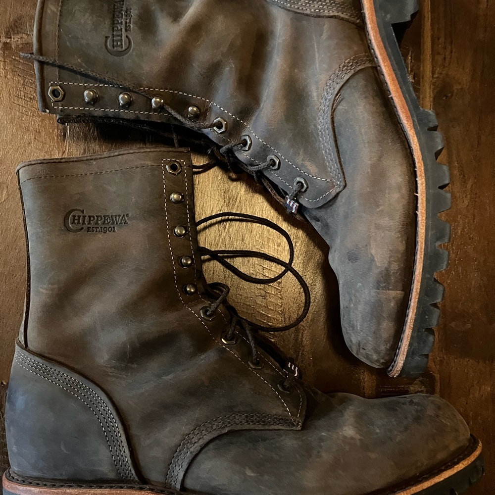 Chippewa Men's Dark Brown Leather Boots